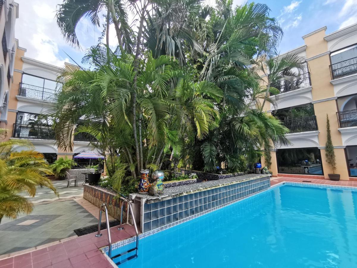 Hotel Doralba Inn Merida Exterior photo