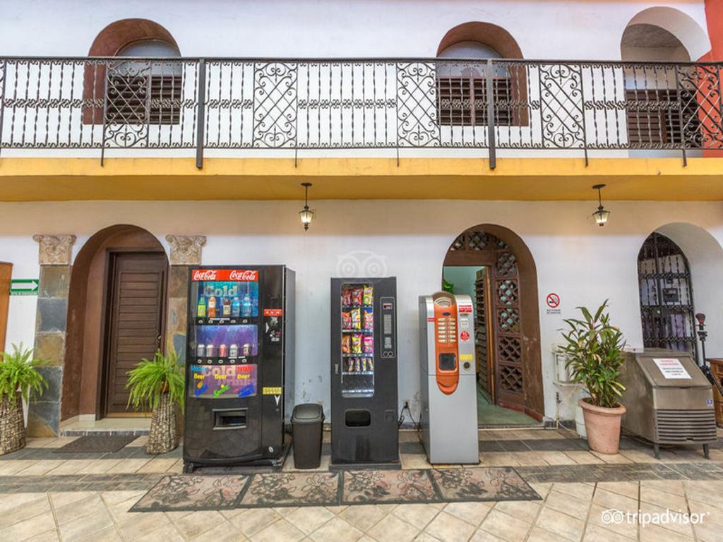 Hotel Doralba Inn Merida Exterior photo