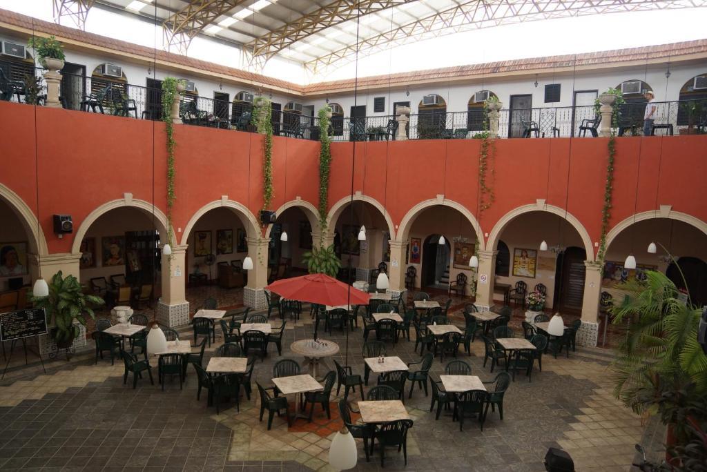 Hotel Doralba Inn Merida Exterior photo
